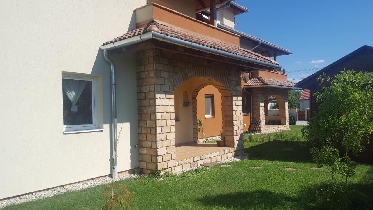 Mediterrania Apartment Keszthely Buitenkant foto